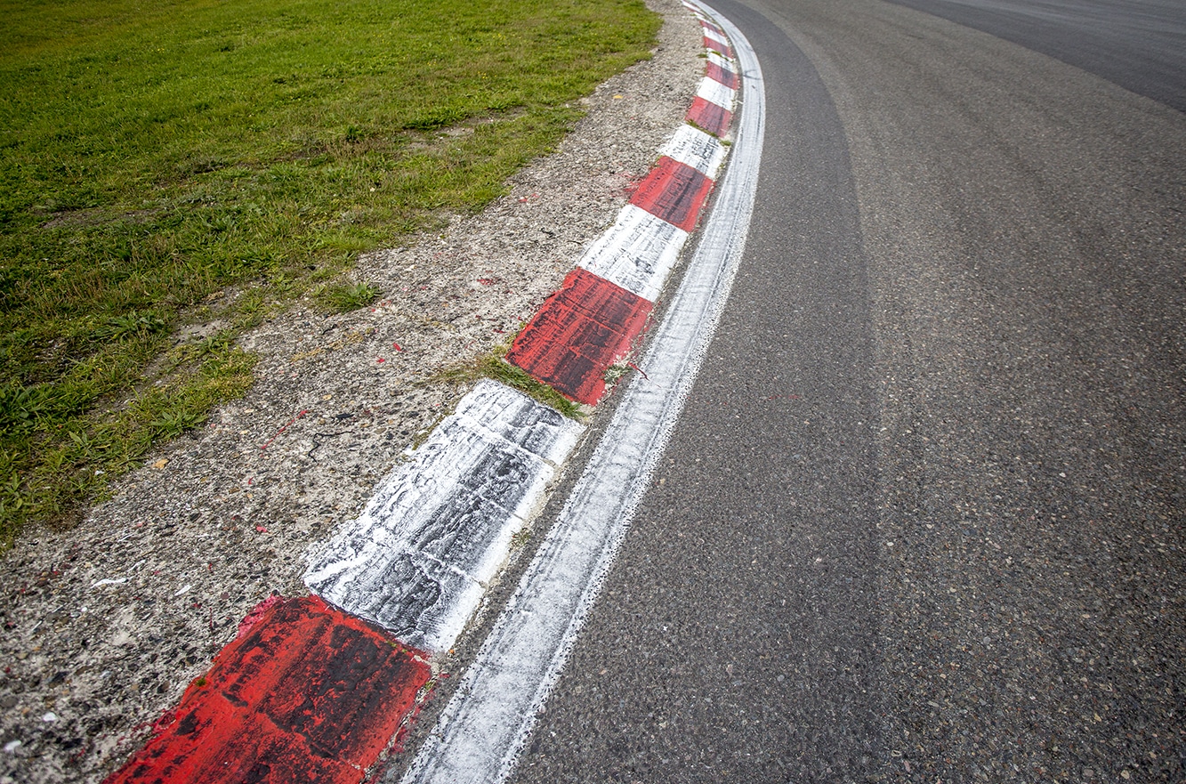 Curbstones op Circuit Zandvoort